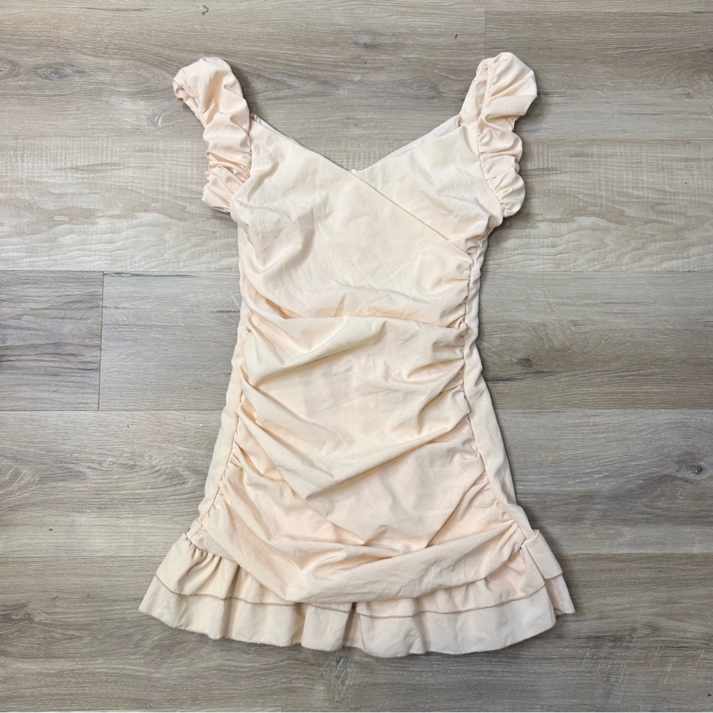 ◾️3/$25 R.J Story Ruffle Frill Ruched Mini Dress